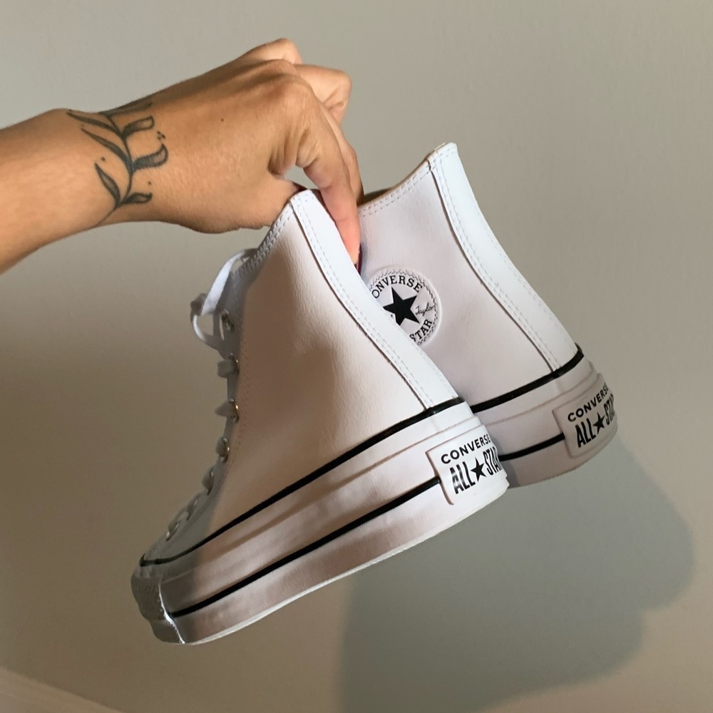 Leather Platform Converse- white